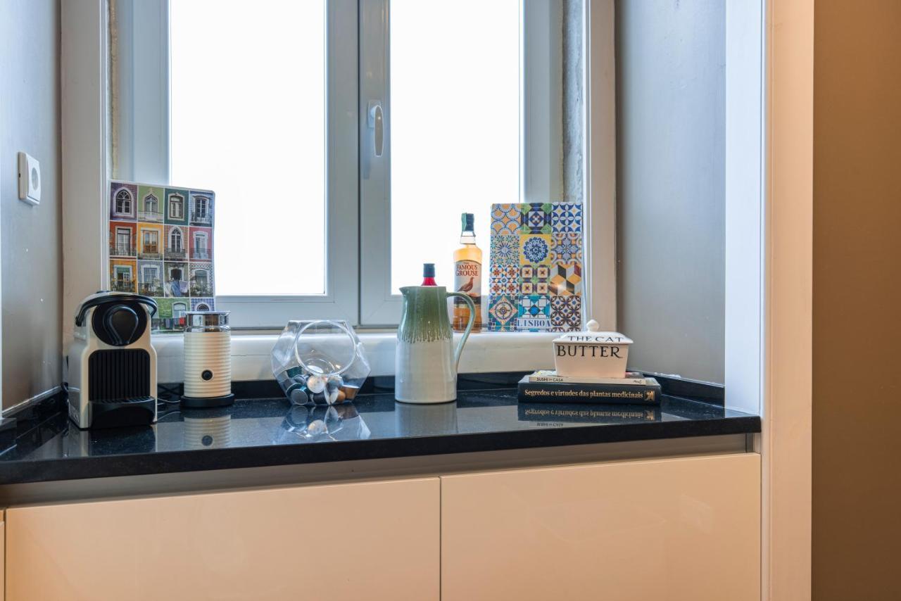 Charming & Cosy Apartment リスボン エクステリア 写真