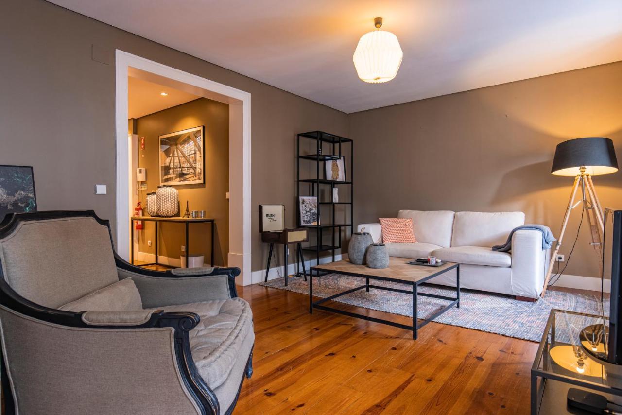 Charming & Cosy Apartment リスボン エクステリア 写真