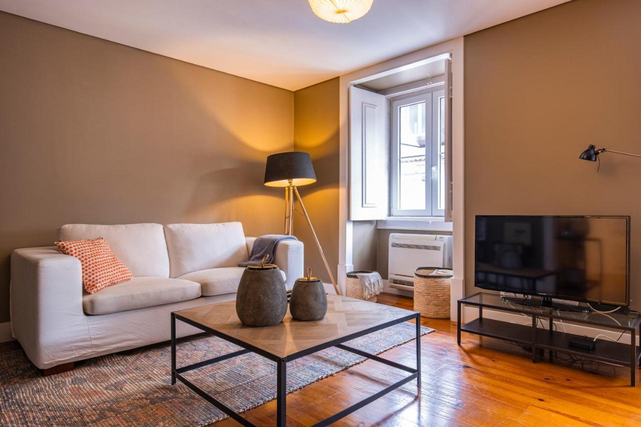 Charming & Cosy Apartment リスボン エクステリア 写真