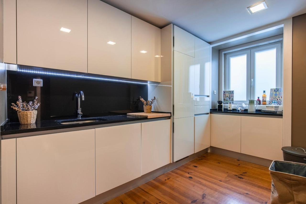 Charming & Cosy Apartment リスボン エクステリア 写真