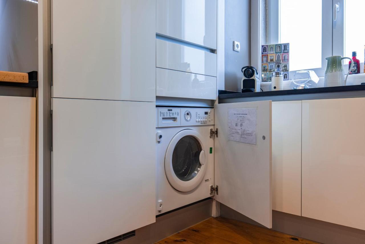 Charming & Cosy Apartment リスボン エクステリア 写真